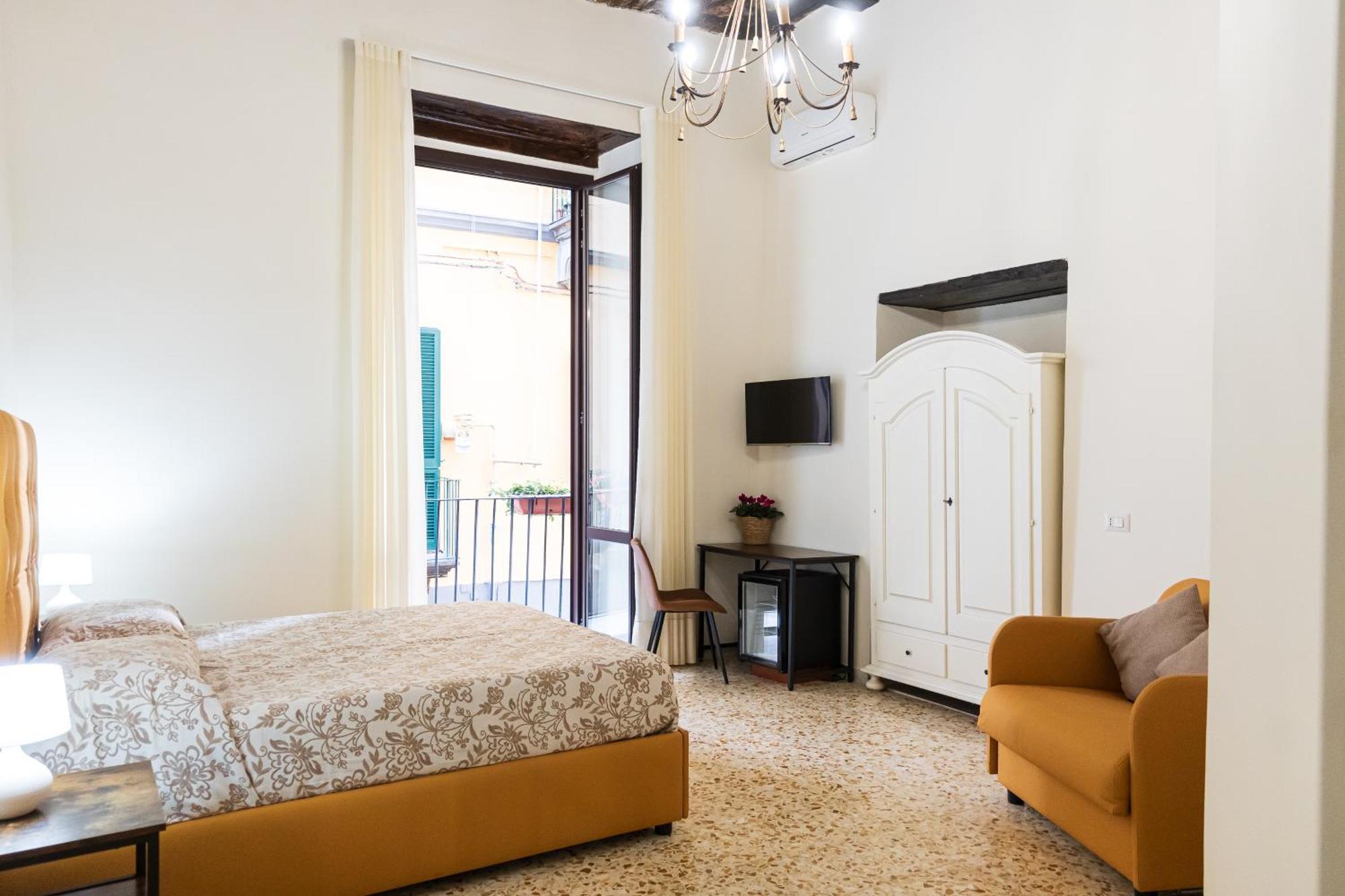 La Maschera Di Pulcinella Guest house *